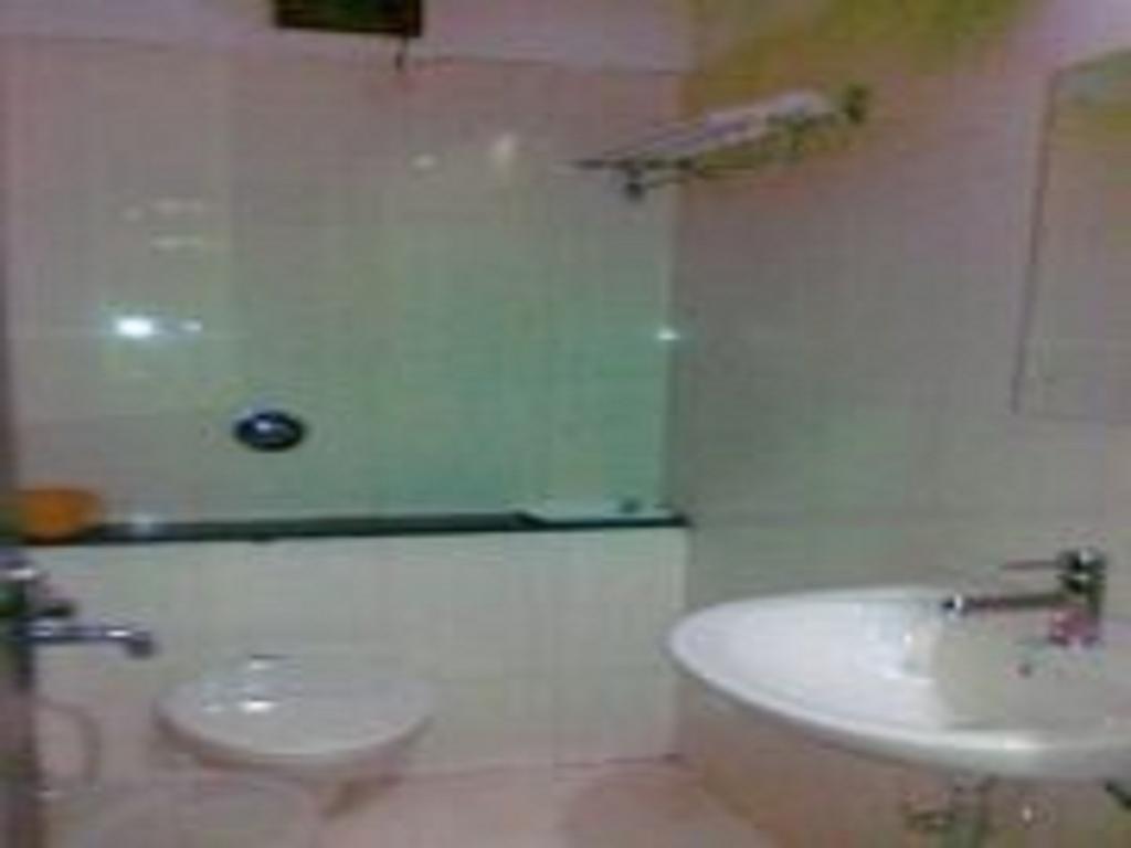 Hotel Sangat Plaza Bhopal Bagian luar foto